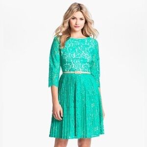 👗 Eliza J Lace Dress SZ 2P 👗